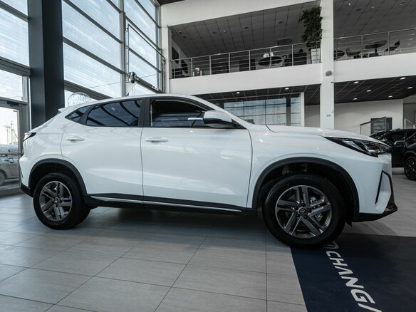 2026 Changan CS35 Max, белый - вид 4