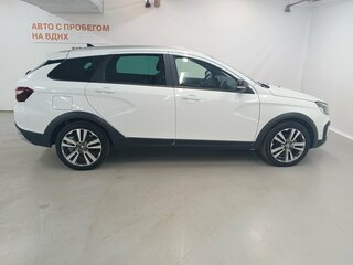2024 Lada (ВАЗ) Vesta SW Cross I Рестайлинг (NG), белый, 1390000 рублей, вид 2
