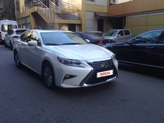 2015 Lexus ES 250 VI Рестайлинг, белый, 1900000 рублей, вид 1