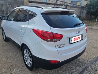 2013 Hyundai ix35 I, белый, 1400000 рублей, вид 5
