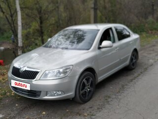 2012 Skoda Octavia II (A5) Рестайлинг, серый, 1050000 рублей, вид 1