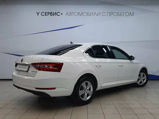 2016 Skoda Superb III, белый, 1369000 рублей, вид 3