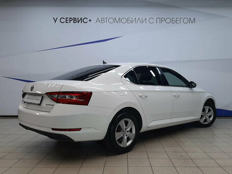 2016 Skoda Superb III, белый, 1229000 рублей, вид 3
