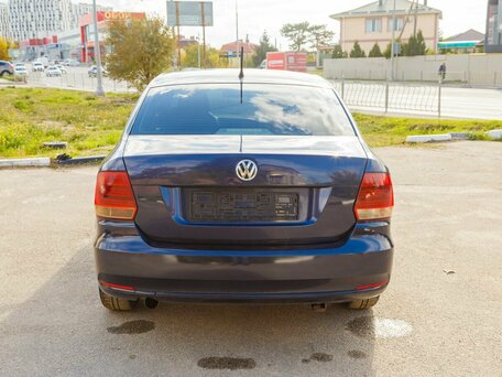 2015 Volkswagen Polo V Рестайлинг, синий, 750000 рублей, вид 5
