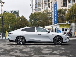 2026 Geely Galaxy E8 76 kWh, серый, 4400000 рублей, вид 4