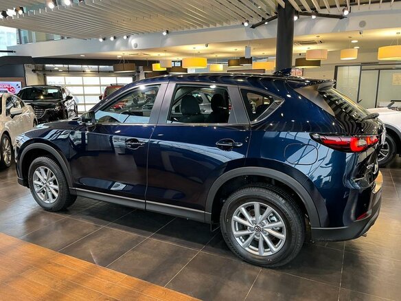 2026 Mazda CX-5 II Рестайлинг, синий, 4290000 рублей - вид 8