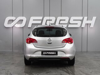 2013 Opel Astra J Рестайлинг, серебристый, 734000 рублей, вид 4