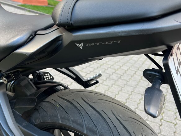 2016 Yamaha MT-07 (FZ-07), серый, 590000 рублей - вид 5