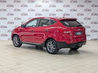 2013 Hyundai ix35 I Рестайлинг, красный, 1299000 рублей, вид 4