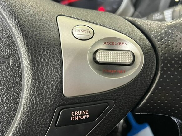 2014 Nissan Juke I, серый, 940000 рублей - вид 16