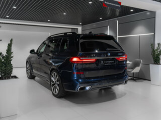 2019 BMW X7 M50d I (G07), синий, 6800000 рублей, вид 4