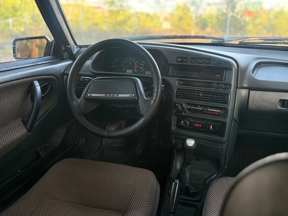 2005 Lada (ВАЗ) 2115, серебристый, 230000 рублей - вид 6