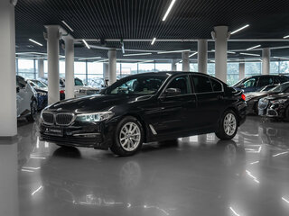 2018 BMW 5 серии 520d xDrive VII (G30/G31/G38), чёрный, 2840000 рублей, вид 1
