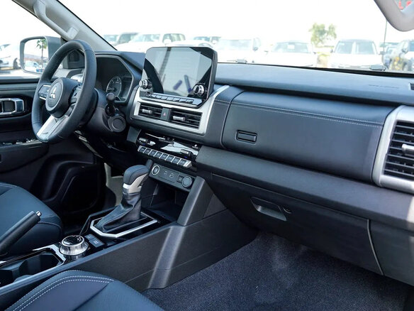 2026 Mitsubishi L200 VI, белый, 4990750 рублей - вид 14