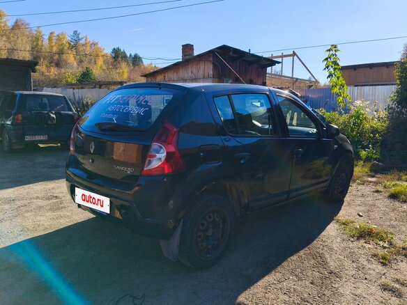 2013 Renault Sandero I, чёрный, 400000 рублей - вид 3