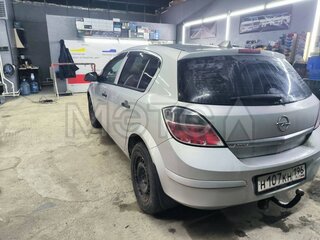 2012 Opel Astra H Рестайлинг, серый, 440000 рублей, вид 5