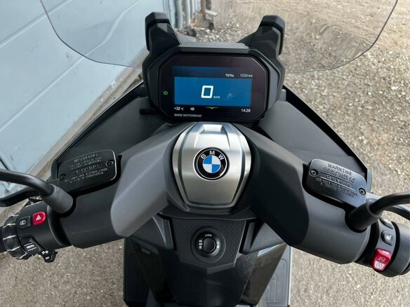 2023 BMW C 400 GT, чёрный, 895000 рублей - вид 6