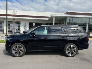 2026 Lincoln Navigator V, чёрный, 16490000 рублей, вид 3