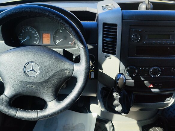 2013 Mercedes-Benz Sprinter, зелёный, 3620000 рублей - вид 15