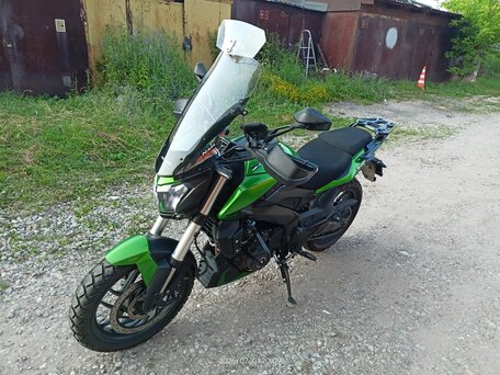 2021 Bajaj Dominar 400, зелёный, 338000 рублей, вид 3