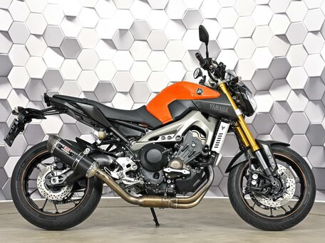 2014 Yamaha MT-09 (FZ-09), оранжевый, 727000 рублей, вид 3