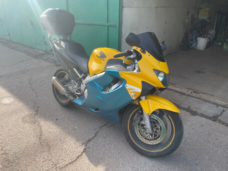 1999 Honda CBR 600F, жёлтый, 290000 рублей, вид 2