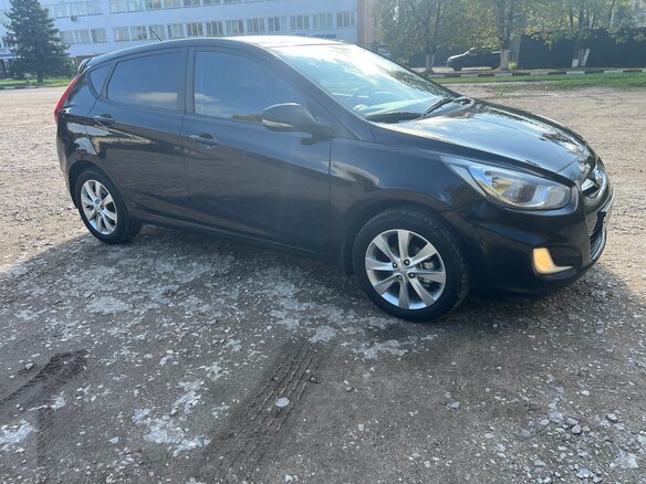 2012 Hyundai Solaris I, чёрный - вид 2