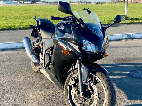 2013 Honda CBR 400R, чёрный, 470000 рублей, вид 4