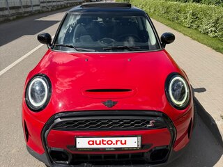 2021 Mini Hatch Cooper S III (F55/F56) Рестайлинг 2, красный, 2700000 рублей, вид 4
