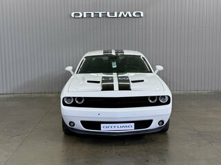 2017 Dodge Challenger III Рестайлинг 2, белый, 2647000 рублей, вид 2