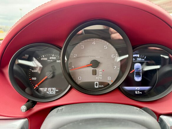 2020 Porsche Boxster S IV 718 (982), жёлтый, 8700000 рублей - вид 17