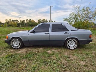 1992 Mercedes-Benz 190 (W201), серый, 600000 рублей, вид 4