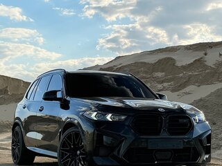 2021 BMW X5 M III (F95), чёрный, 9500000 рублей, вид 3