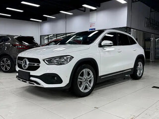 2022 Mercedes-Benz GLA 180 II (H247), белый, 2510000 рублей, вид 1