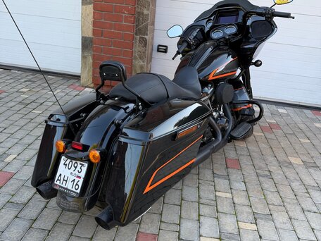 2022 Harley-Davidson Road Glide Special, чёрный, 2600000 рублей, вид 4