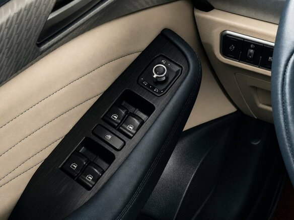 2022 Haval F7x I Рестайлинг, красный, 2279000 рублей - вид 8