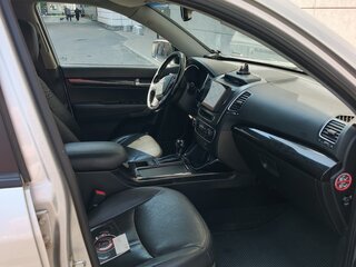 2013 Kia Sorento II Рестайлинг, серебристый, 1500000 рублей, вид 5