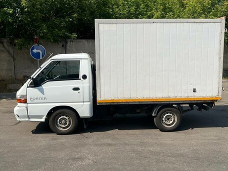 2010 Hyundai Porter, белый, 700000 рублей, вид 2