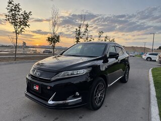 2017 Toyota Harrier III (XU60) Рестайлинг, чёрный, 3480000 рублей, вид 1