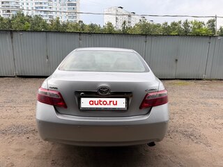 2009 Toyota Camry VI (XV40) Рестайлинг, серебристый, 2000000 рублей, вид 4