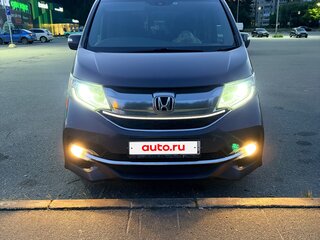 2016 Honda Stepwgn Spada V, пурпурный, 1800000 рублей, вид 2