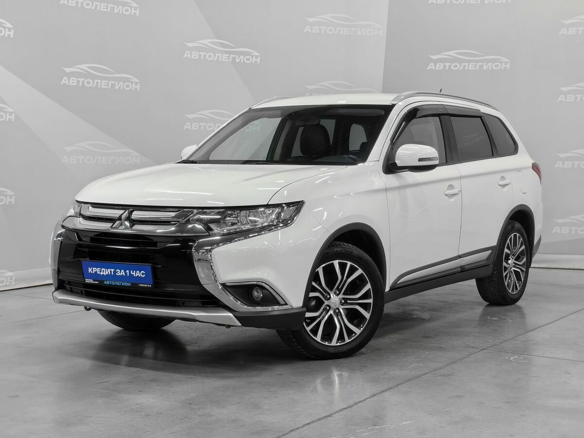 Открыть фотографии: Mitsubishi Outlander III Рестайлинг 2