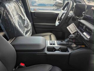 2026 Toyota Land Cruiser Prado 250 Series, серебристый, 13000000 рублей, вид 5