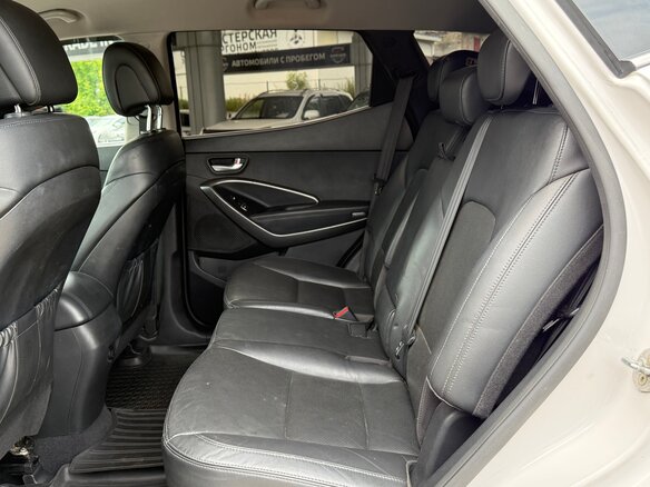 2014 Hyundai Santa Fe III, белый, 1720000 рублей - вид 13