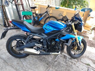 2013 Triumph Street Triple, синий, 540000 рублей, вид 1