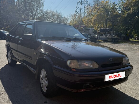 2010 Lada (ВАЗ) 2114, красный