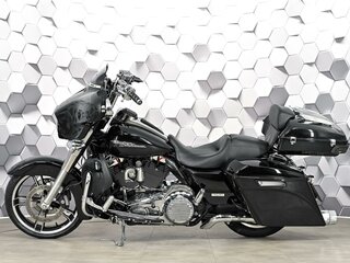 2013 Harley-Davidson Street Glide, чёрный, 1195000 рублей, вид 4