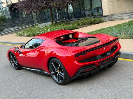 2022 Ferrari 296 GTB, красный, 28900000 рублей, вид 5