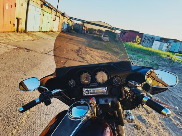 2005 Harley-Davidson Electra Glide, красный, 750000 рублей - вид 7