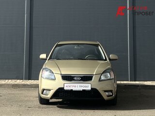 2010 Kia Rio II Рестайлинг, бежевый, 510000 рублей, вид 2